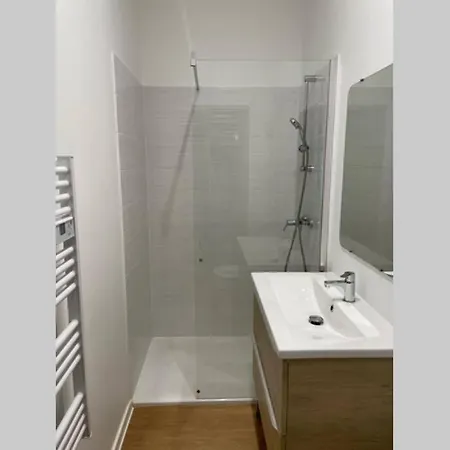 Republique Centre Historique شقة