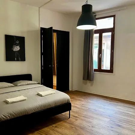 République Centre Historique Appartement *