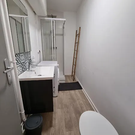 Republique Centre Historique شقة