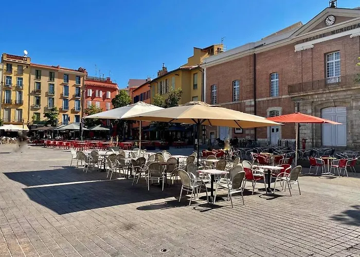 Republique Centre Historique * Perpignan