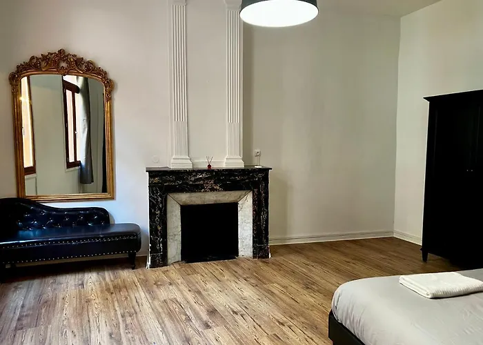 Republique Centre Historique * Perpignan